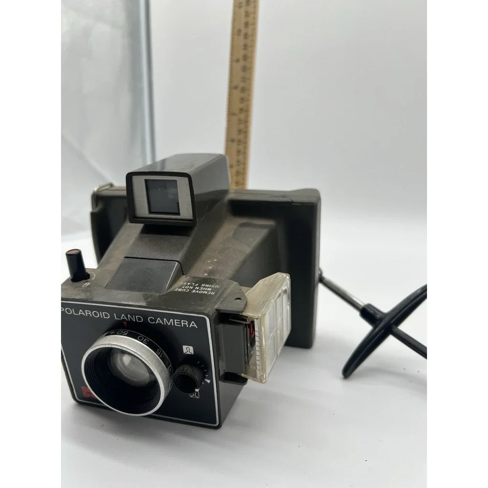 Polaroid Land Camera Square Shooter‎ - Type 88 Film - Vintage